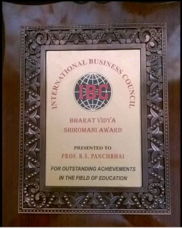 Bharat Vidya Shiromani Award Presented to Mr. B. S. Pachabhai